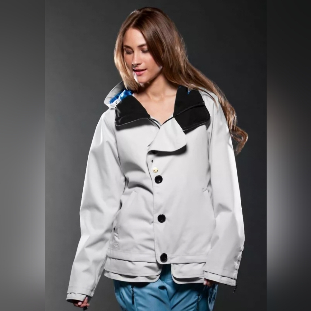 Oakley GB Gretchen Bleiler Eco Shell Snow Ski Snowboard Jacket